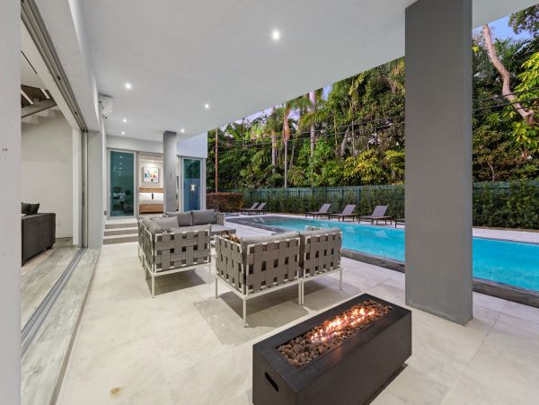 Miami Beach Home 1007072