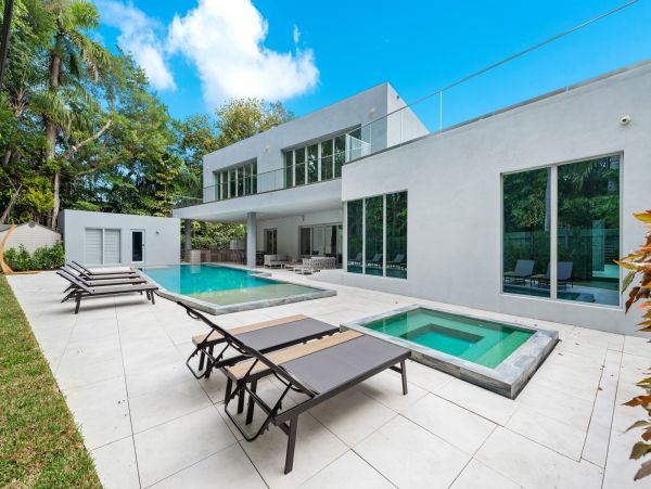 Miami Beach Home 1007072