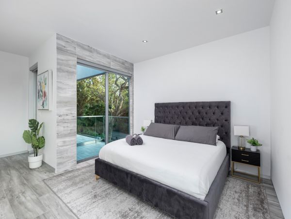 Miami Beach Home 1007072