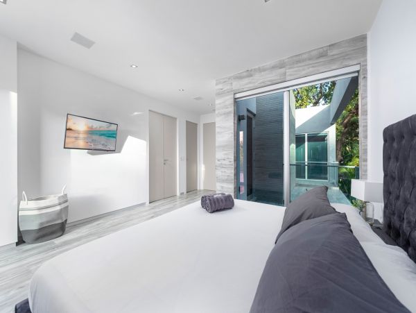 Miami Beach Home 1007072