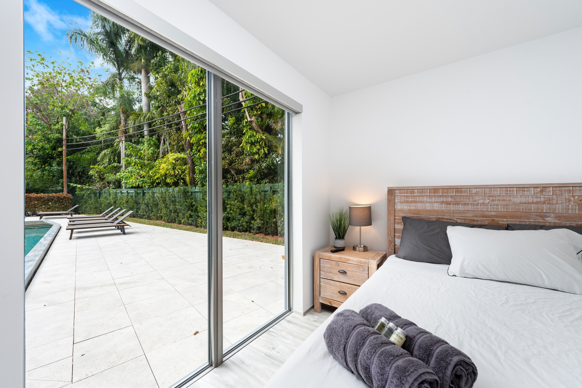Miami Beach Home 1007072