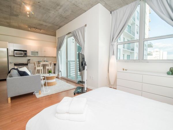 Miami Beach Home 1007074