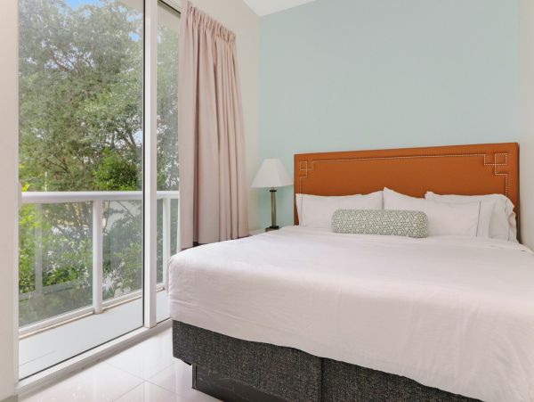 Miami Beach Home 1007076