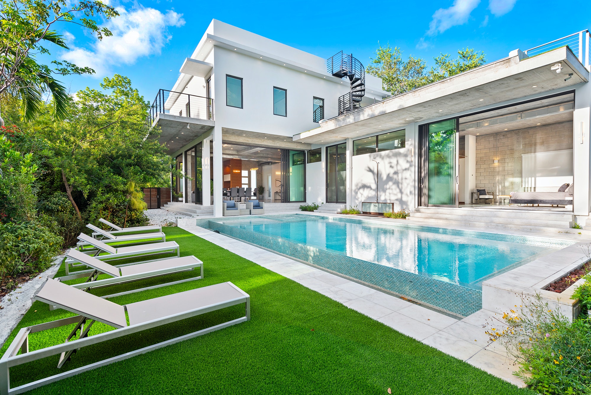 Miami Beach Home 1007077