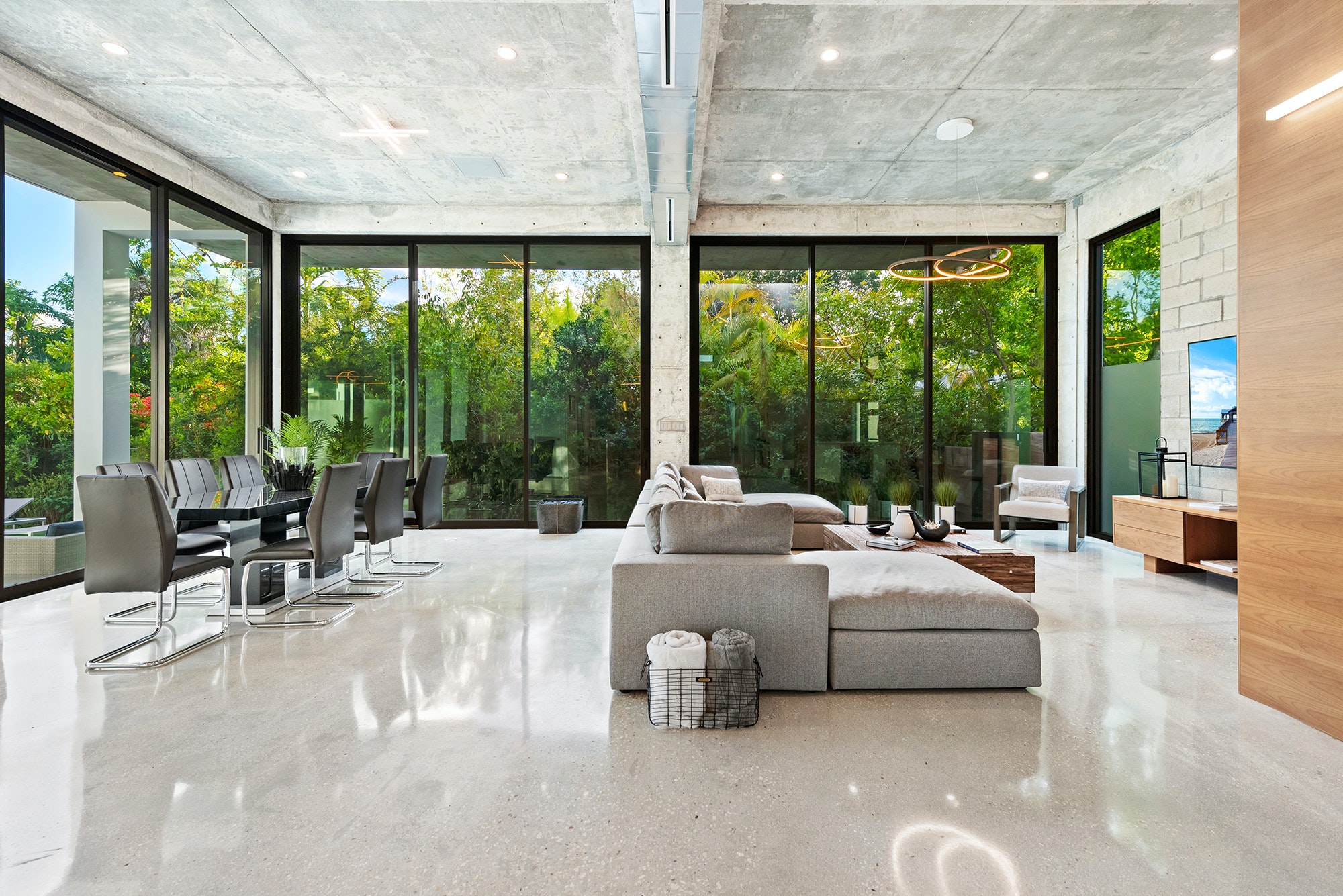 Miami Beach Home 1007077