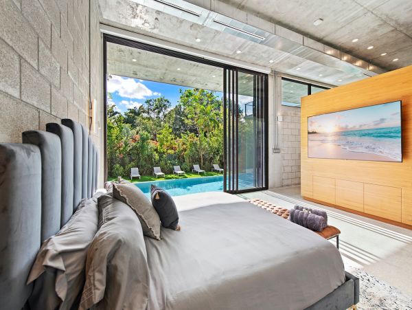Miami Beach Home 1007077