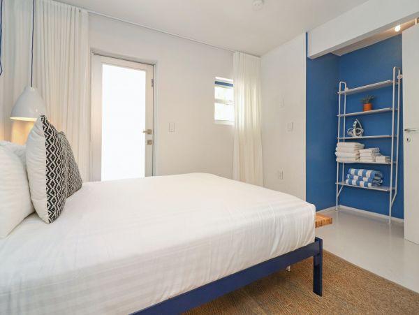Miami Beach Home 1007079