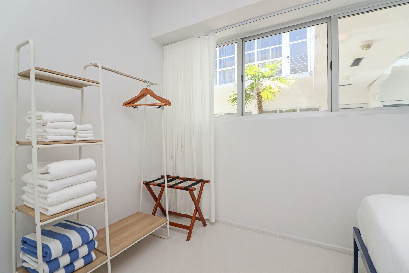 Miami Beach Home 1007079