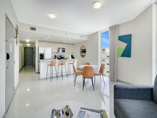 Miami Beach Home 1007080