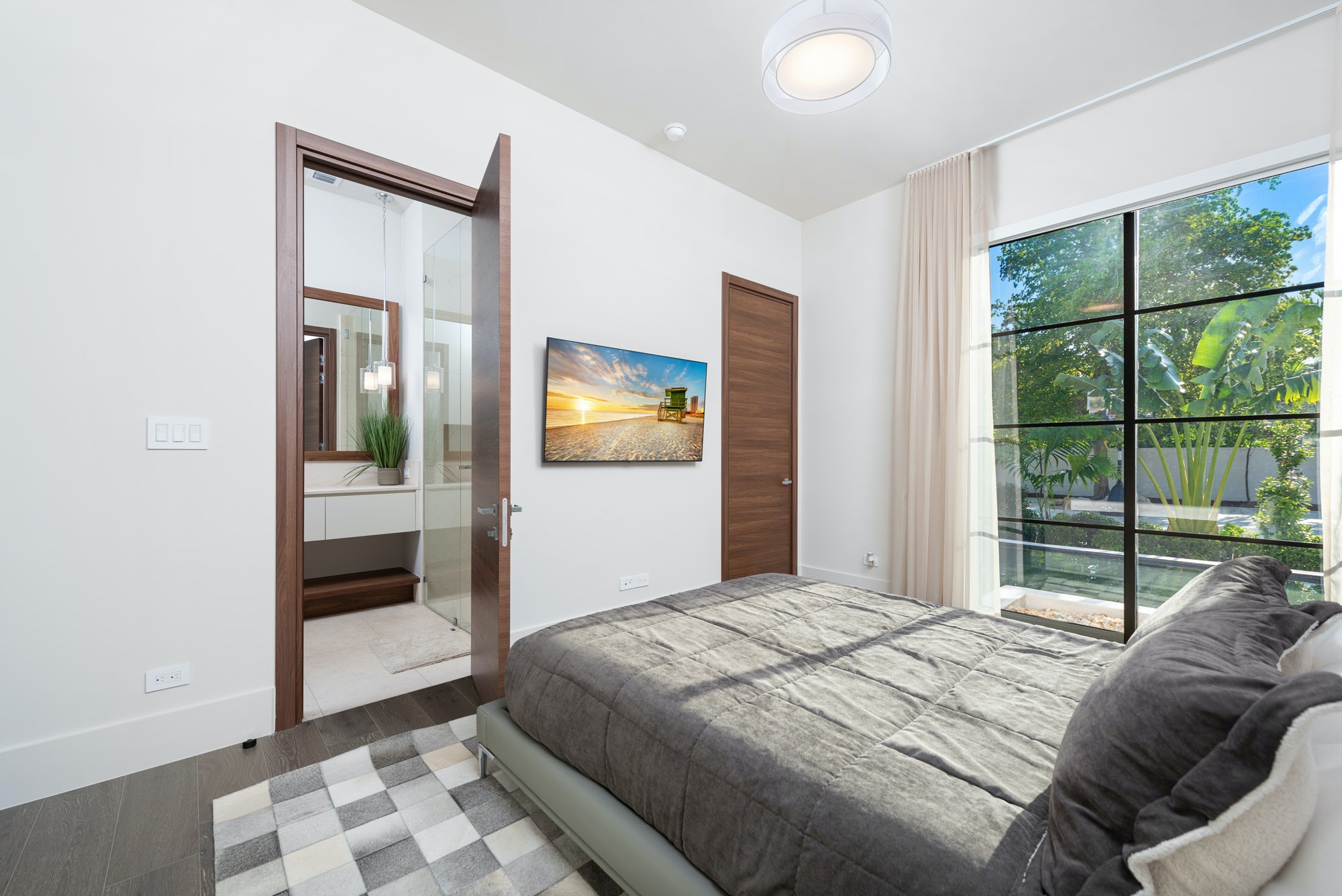 Miami Beach Home 1007085