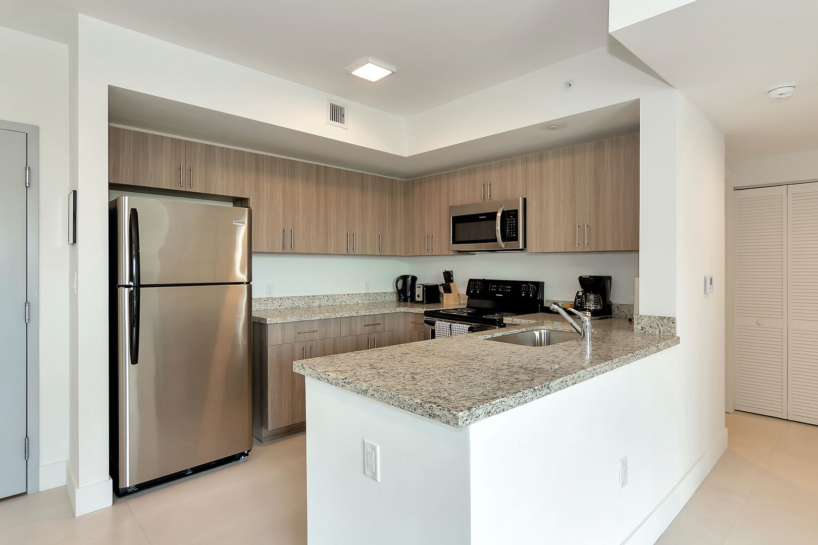 Miami Beach Home 1007087