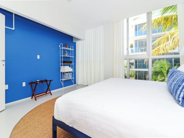 Miami Beach Home 1007090