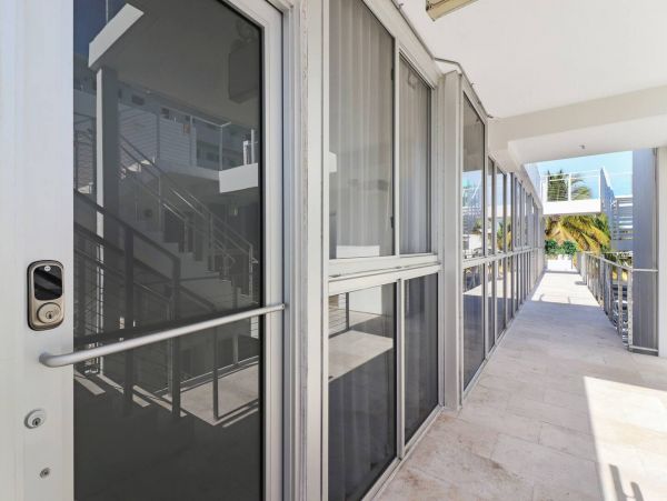 Miami Beach Home 1007090
