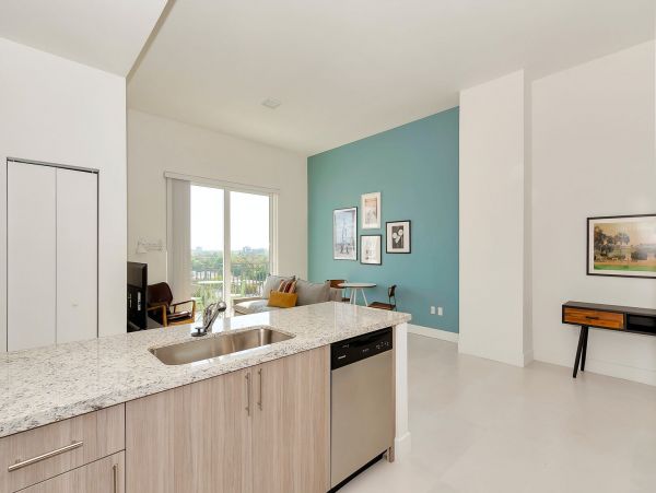 Miami Beach Home 1007104