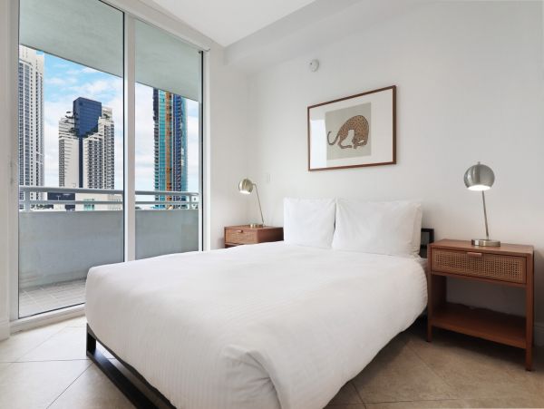 Miami Beach Home 1007105