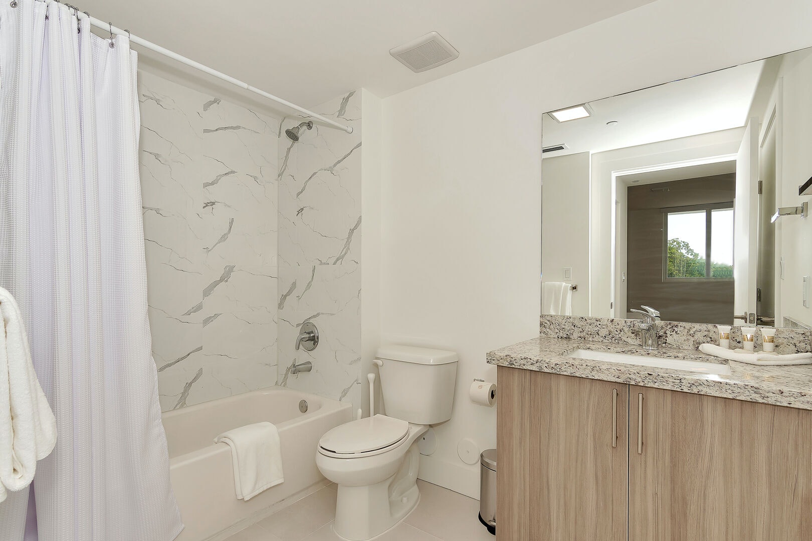 Miami Beach Home 1007106