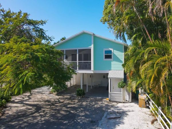 Boca Grande Vacation Rental 4-Bedroom Historic Village Home Near Beach & Downtown