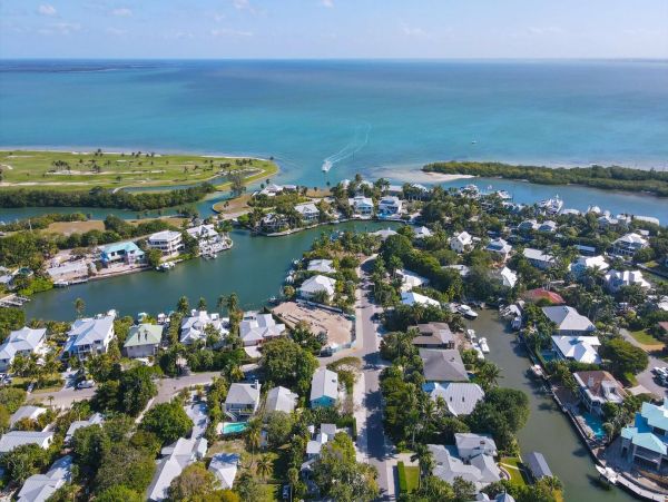 Boca Grande Vacation Rental 4-Bedroom Historic Village Home Near Beach & Downtown