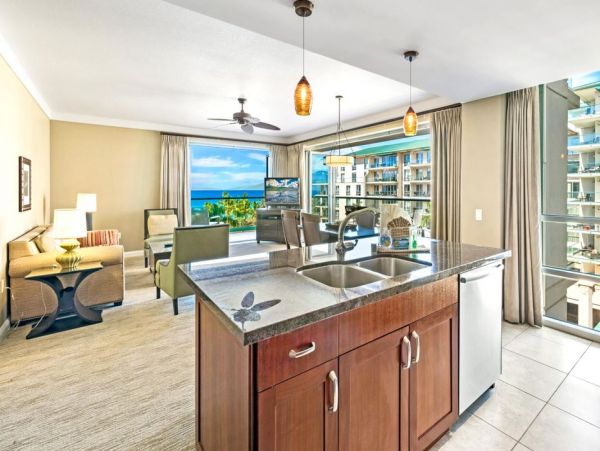 Kaanapali Vacation Beach Condo Sleeps 6 Guests Ocean Views