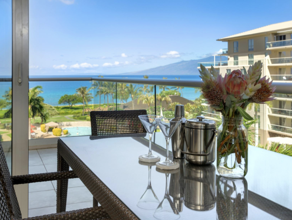 Kaanapali Vacation Beach Condo Sleeps 6 Guests Ocean Views