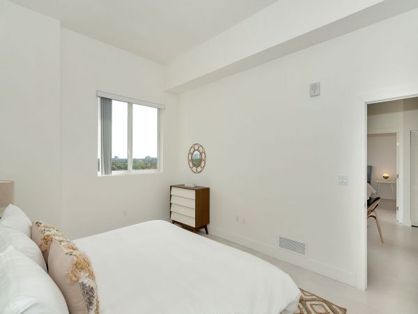 Miami Beach Home 1007121