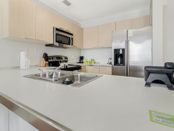 Miami Beach Home 1007122