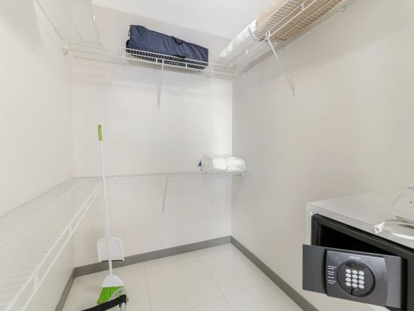 Miami Beach Home 1007122