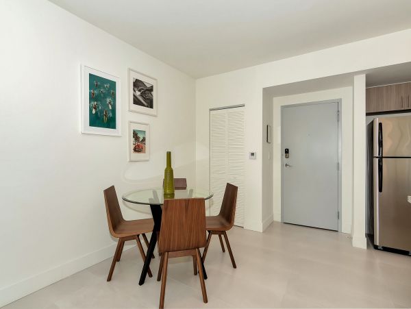 Miami Beach Home 1007123