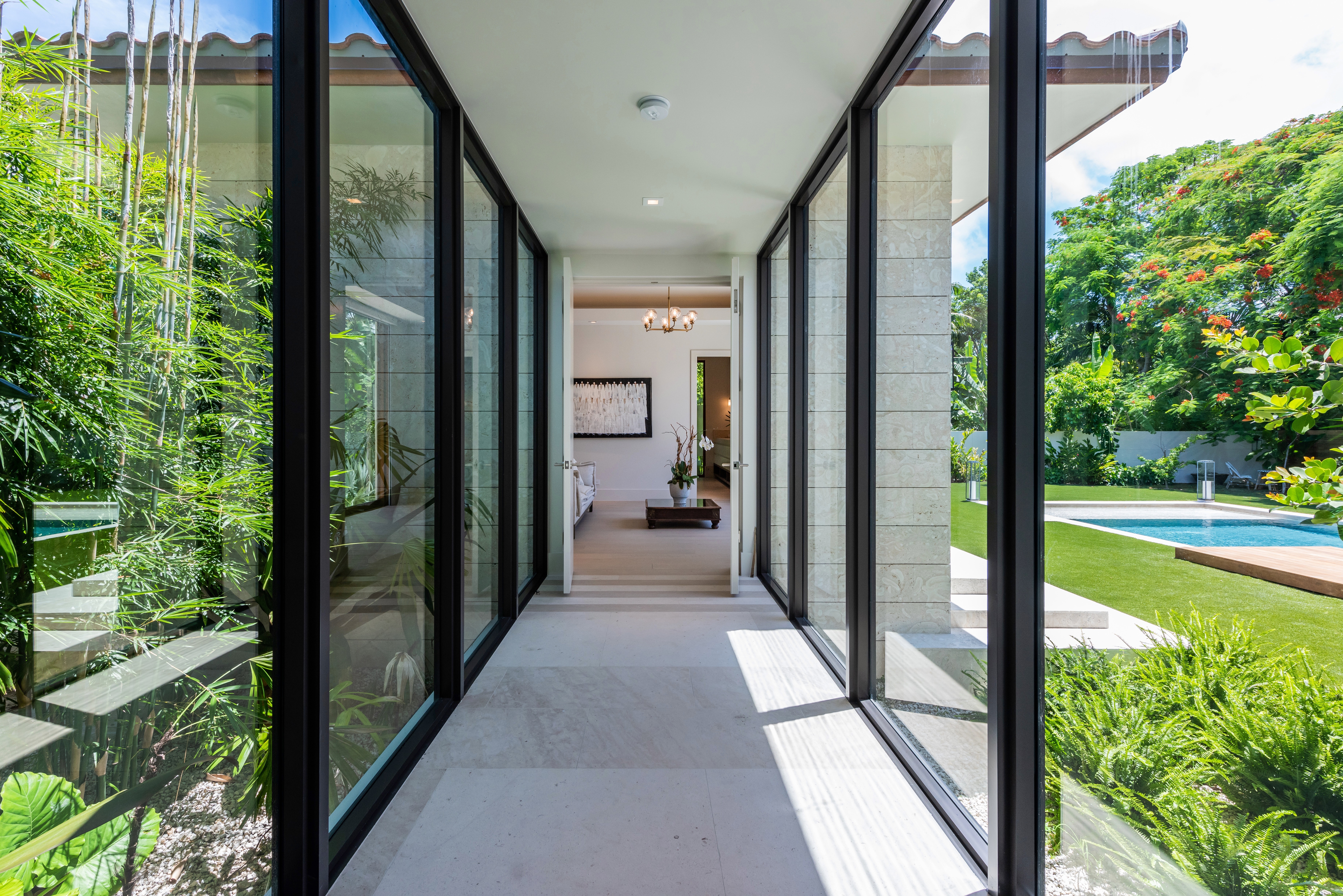 Miami Beach Home 1007127