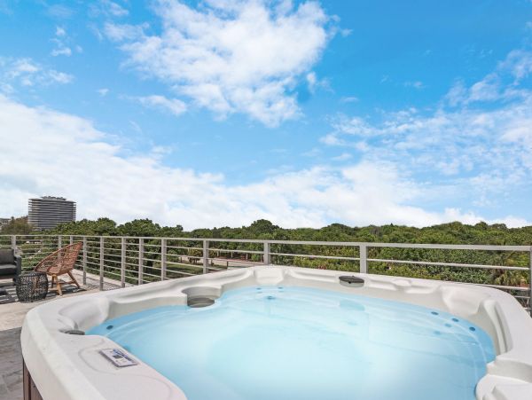 Miami Beach Home 1007128