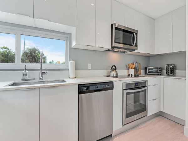 Miami Beach Home 1007128