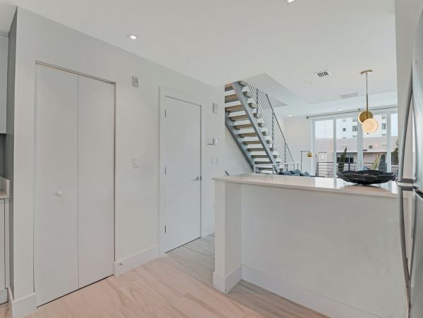 Miami Beach Home 1007128
