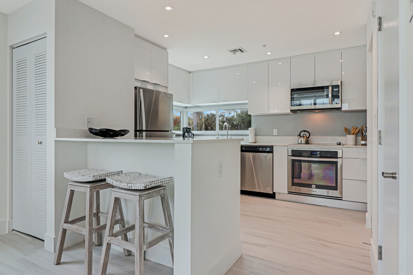 Miami Beach Home 1007128