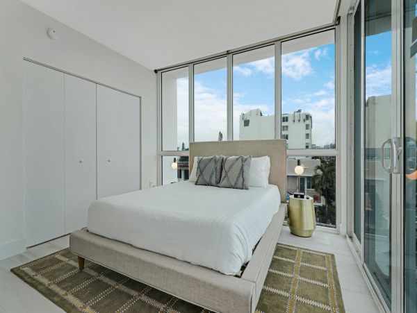 Miami Beach Home 1007128