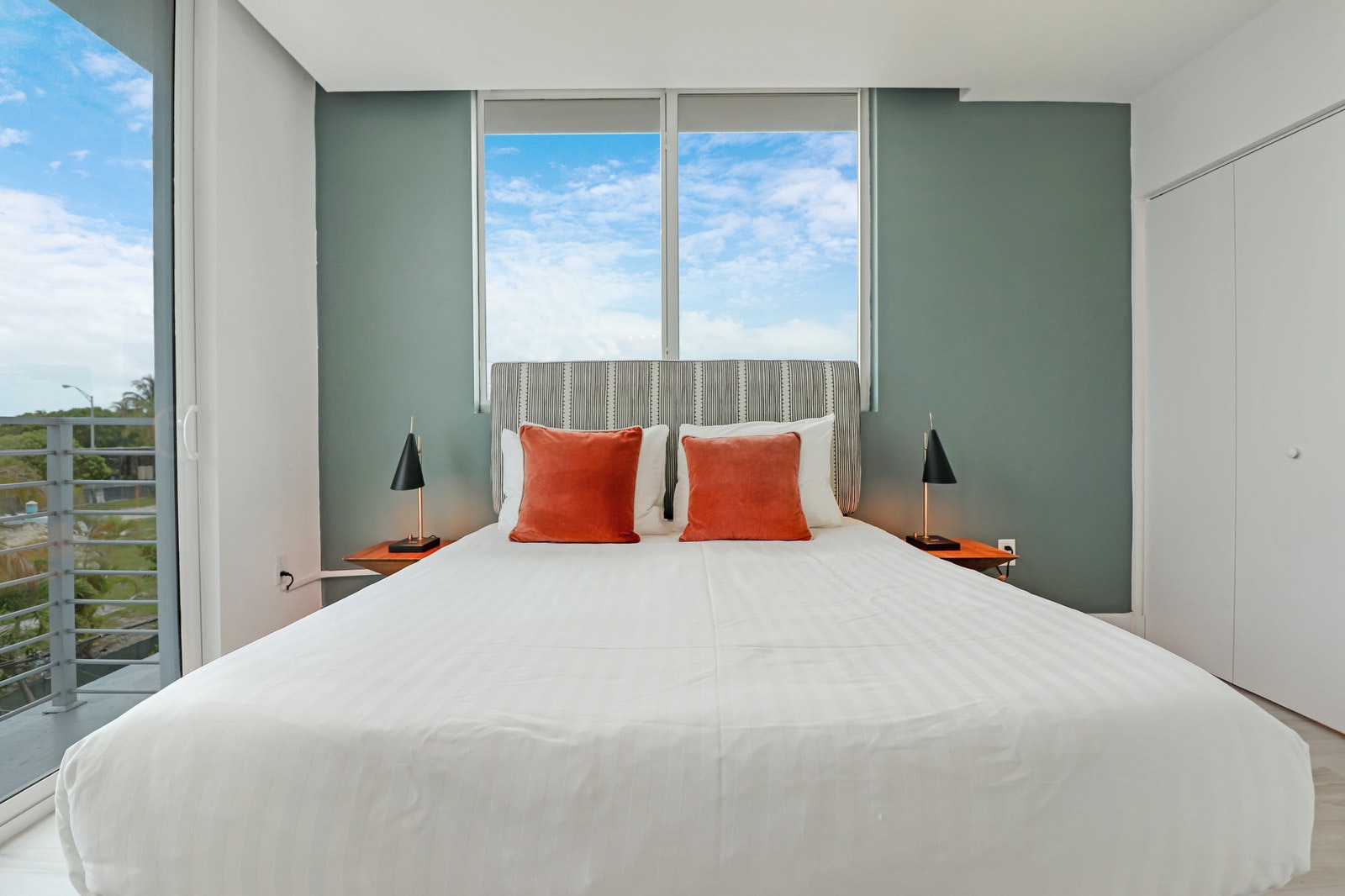 Miami Beach Home 1007128