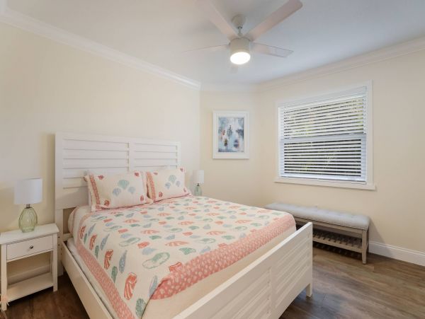 Walk to Beach Vacation Home Four Bedroom in Holmes Beach