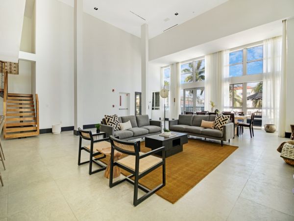 Miami Beach Home 1007136