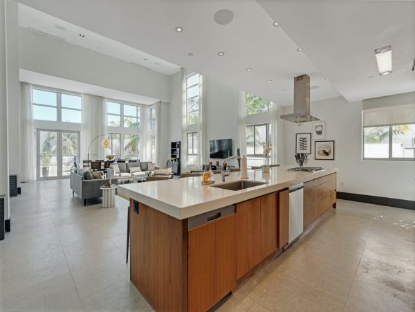 Miami Beach Home 1007136