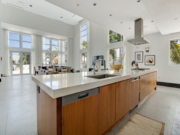 Miami Beach Home 1007136