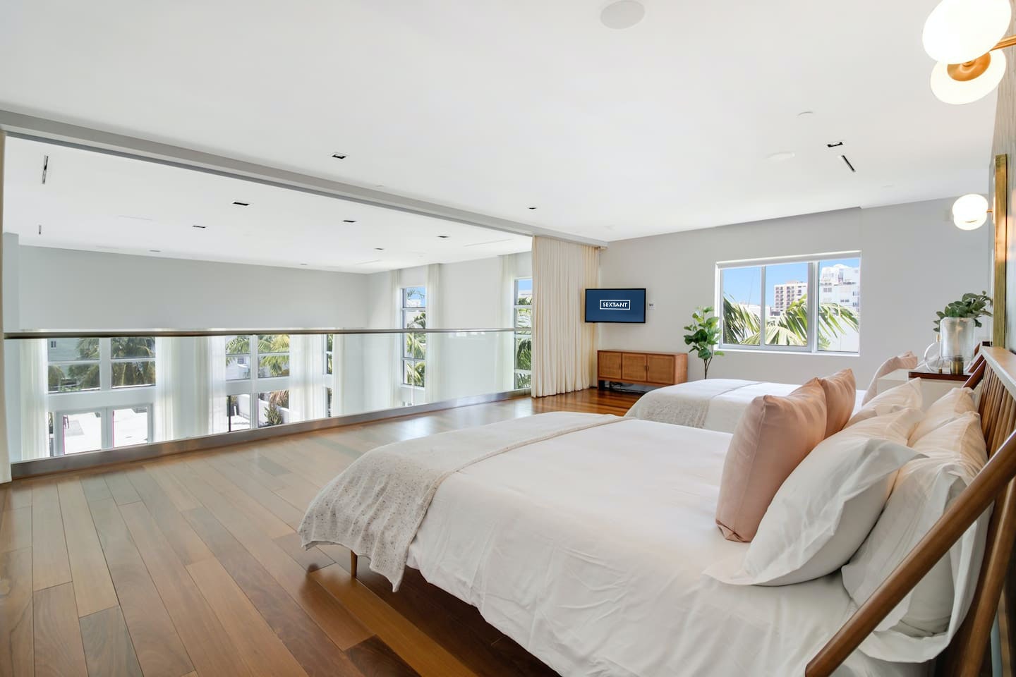 Miami Beach Home 1007136