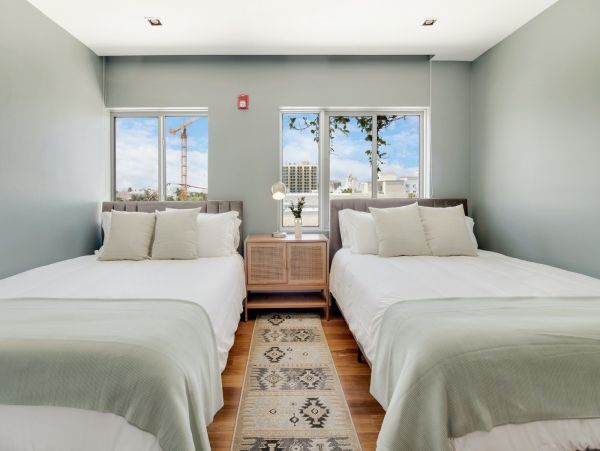 Miami Beach Home 1007136