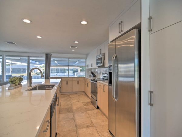 Bradenton Beach Waterfront Vacation Home Pool & Boat Dock