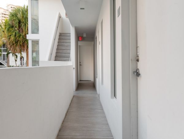 Miami Beach Home 1007146