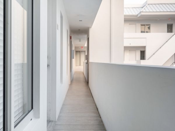 Miami Beach Home 1007146