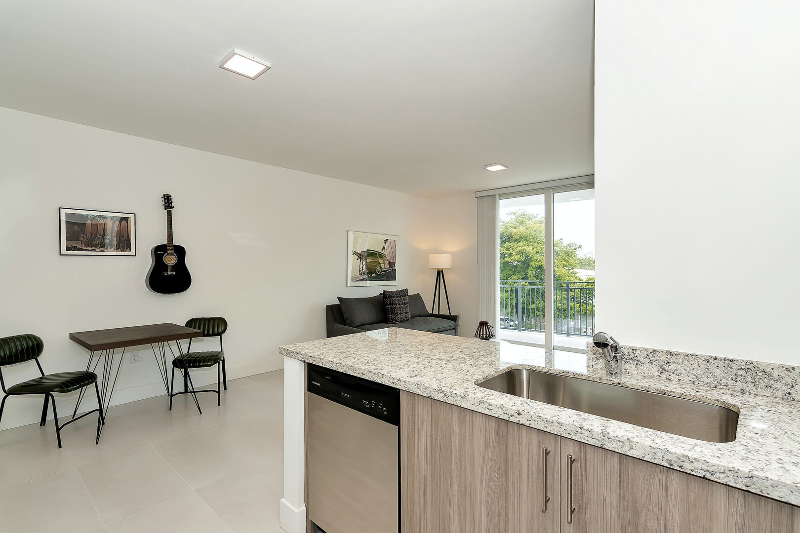 Miami Beach Home 1007149