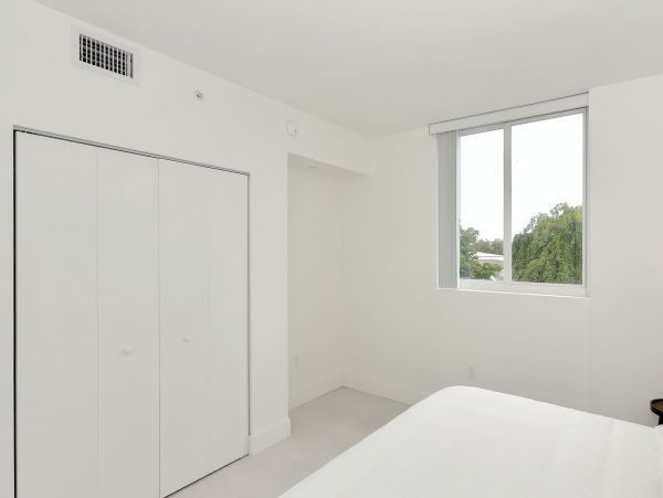 Miami Beach Home 1007154