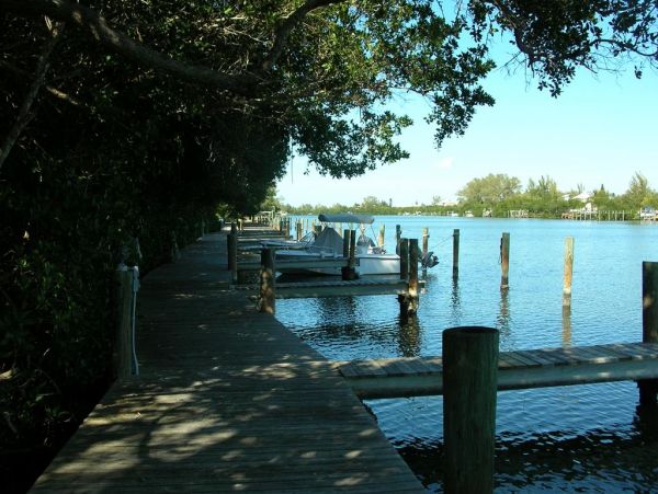 Three Bedroom Vacation Rental in Bocilla Lagoon Sleeps 6
