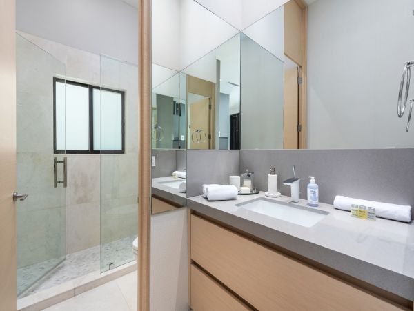 Miami Beach Home 1007157