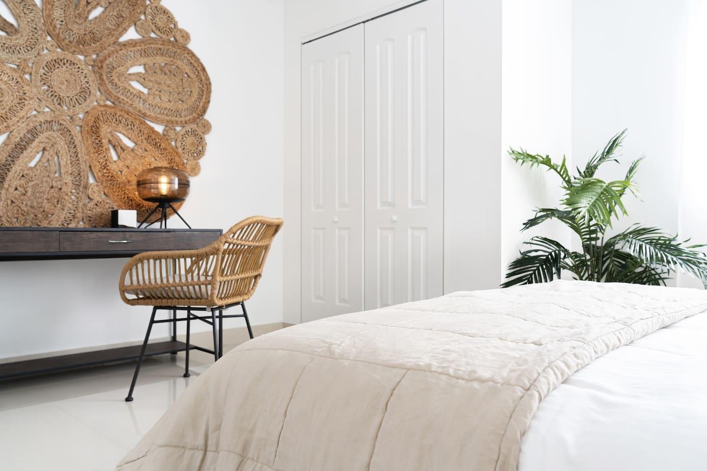 Miami Beach Home 1007162