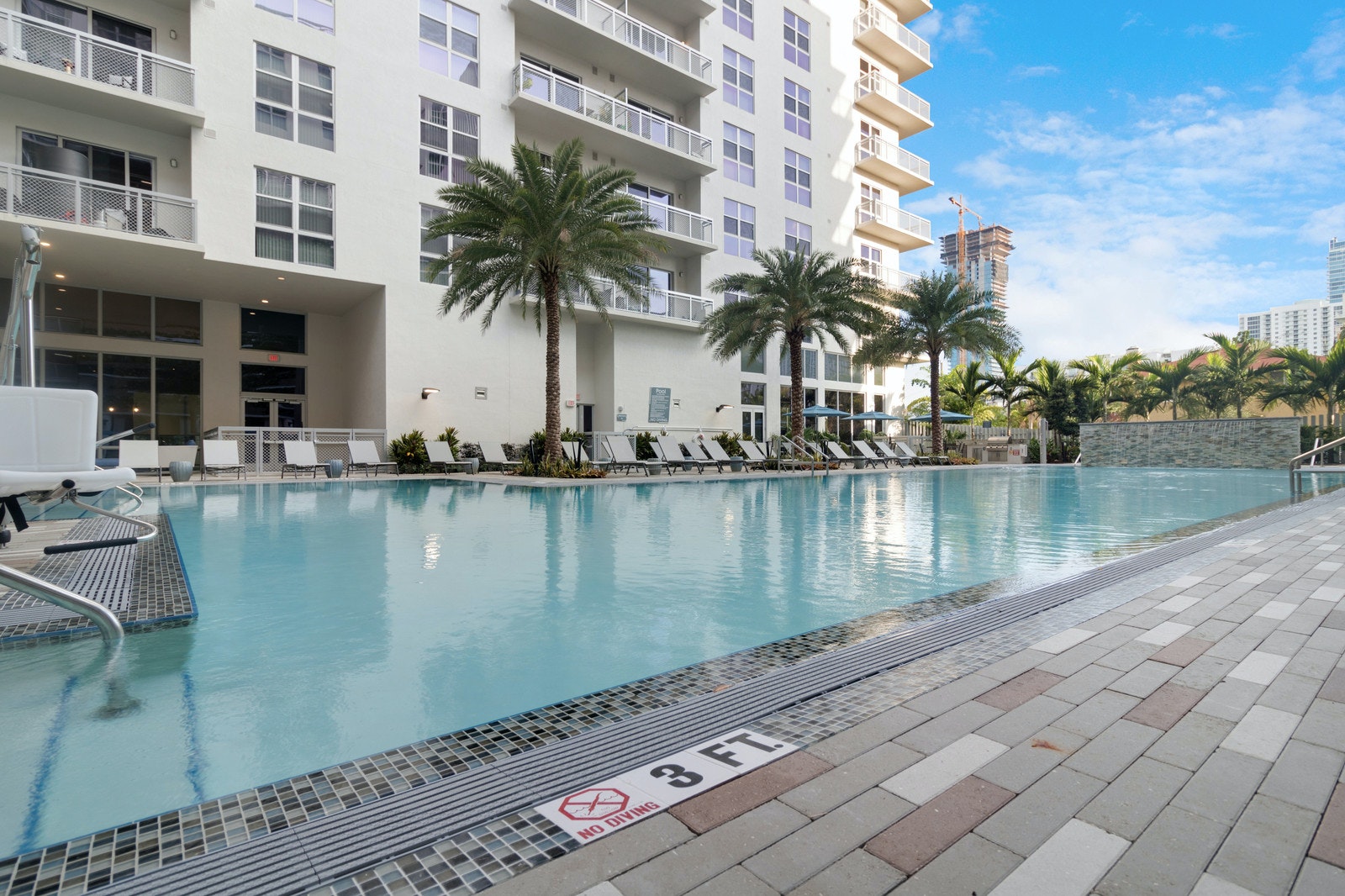 Miami Beach Home 1007174